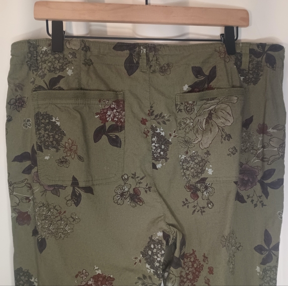 Democracy Womens Forest Fairy Grunge Floral Cargo Pants 14 Green Utility Boho - Picture 5 of 11